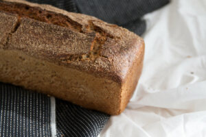 Pain complet levain maison nantes bio